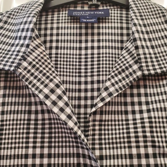 Jones New York Signature Plaid Button Down Shirt - Picture 4 of 9